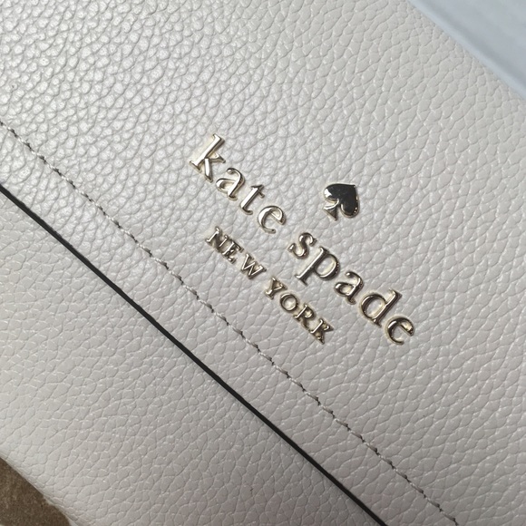 Kate Spade wallet, brand new (with tags) - Picture 3 of 4